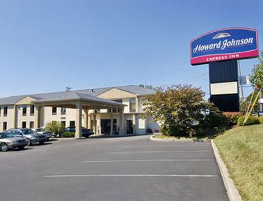 Howard Johnson By Wyndham Beckley Hotel Exterior photo